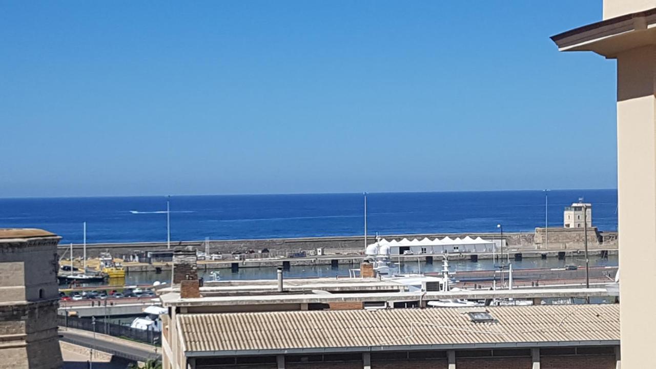 צ'יוויטווקיה Appartamenti Doria מראה חיצוני תמונה